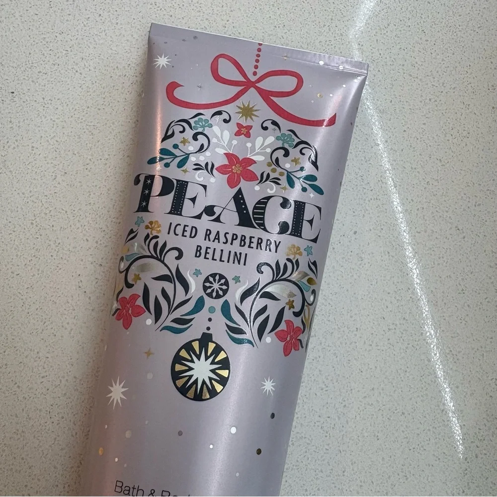Bath & Body Works Iced Raspberry Bellini Body Cream - Silver and Pink
